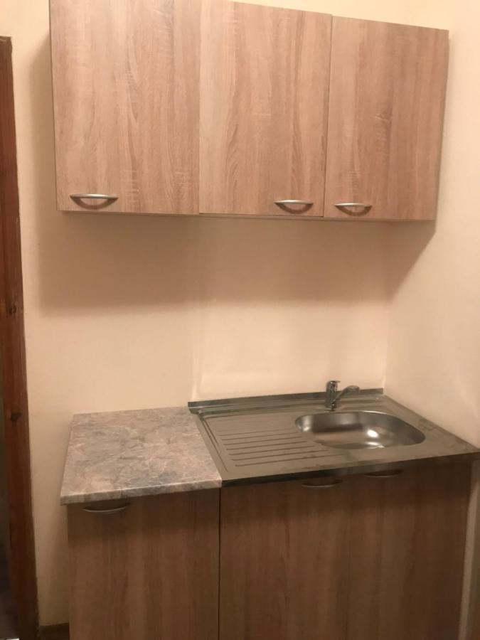 Ararat-Holosiivskyi Hostel Київ Екстер'єр фото