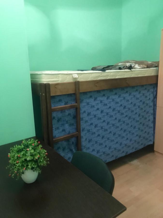 Ararat-Holosiivskyi Hostel Київ Екстер'єр фото