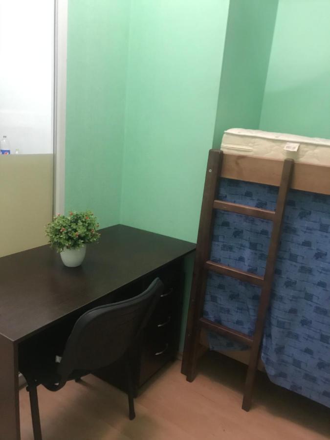 Ararat-Holosiivskyi Hostel Київ Екстер'єр фото